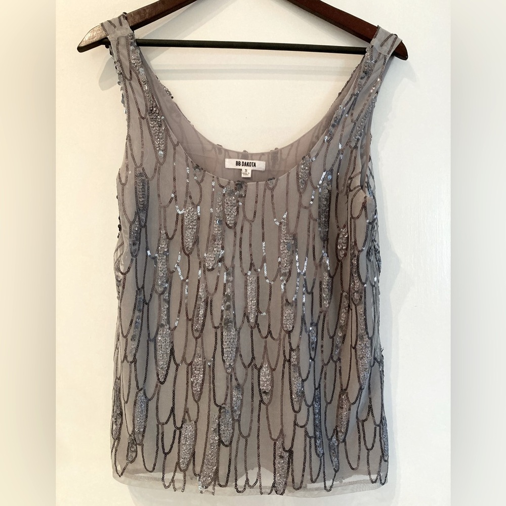 BB Dakota Gray tank top with silver sequins